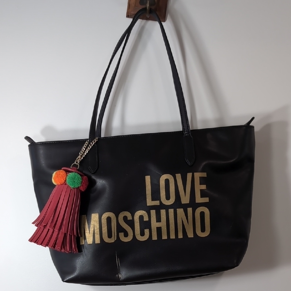 Love Moschino | Black Tote Handbag with Gold Accents and Chunky Charm
